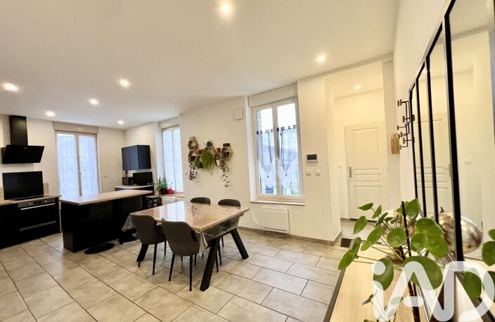 Vente Maison de ville 6 pièces — photo 2