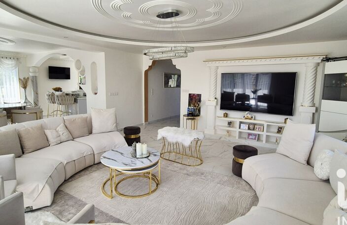 Vente Maison/villa 6 pièces — photo 2