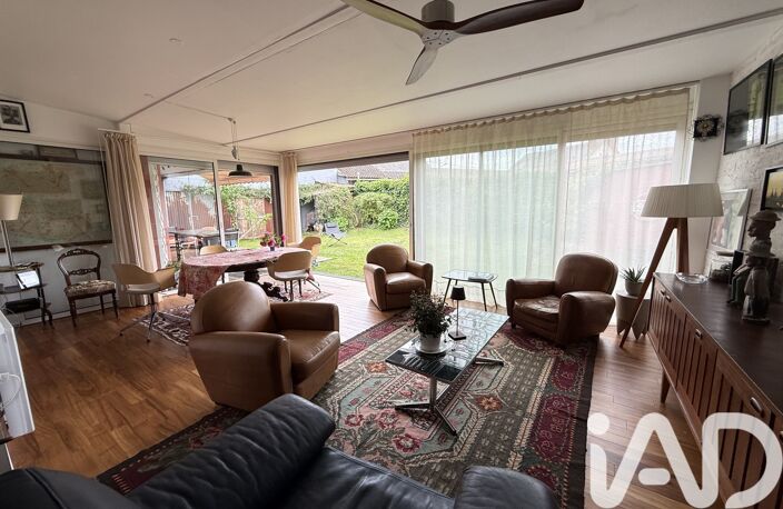 Vente Maison/villa 6 pièces — photo 2