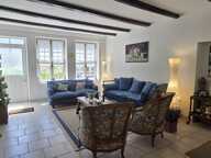 Vente Maison/villa 8 pièces — photo 2