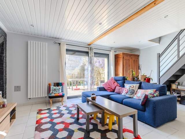 Maison 5 pièces 138 m² à Vayres — photo du bien