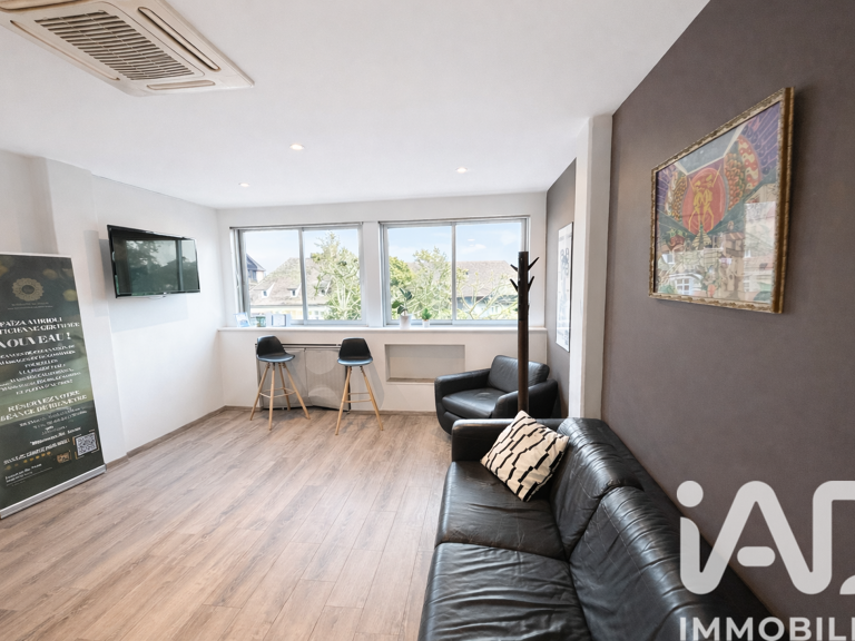 Vente Boutique/Local commercial 265 m&sup2; — photo 1