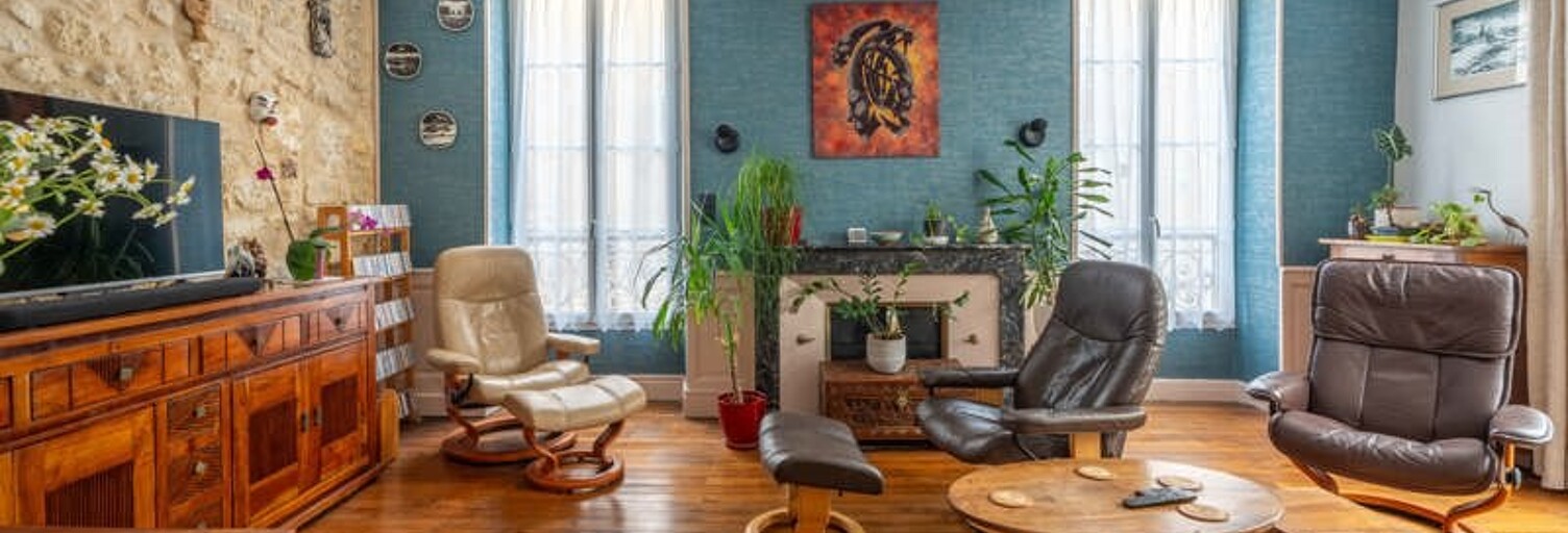 Maison 9 Pièces 295 m² à vendre à Mirambeau (17150)