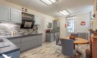 Maison 9 Pièces 295 m² à vendre à Mirambeau (17150)
