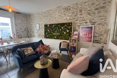 Commerce  233000 €