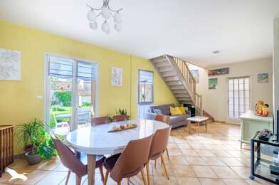Maison 4 pièces 385688 €