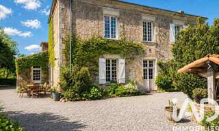 Maison 12 Pièces 285 m² à vendre à Corcoué-sur-Logne (44650)