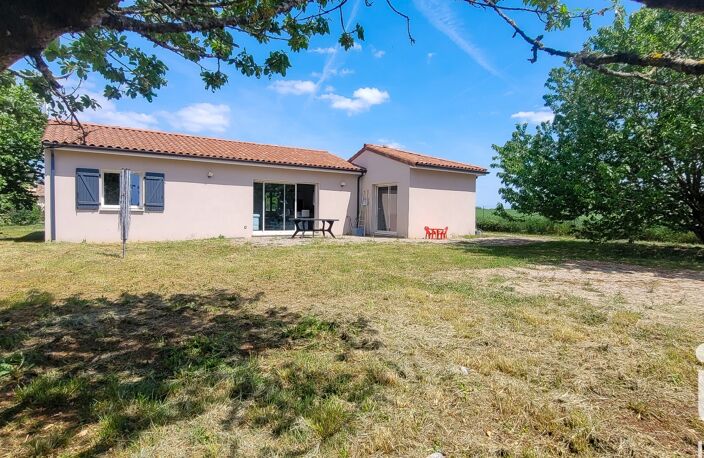 Vente Maison/villa 4 pièces — photo 2
