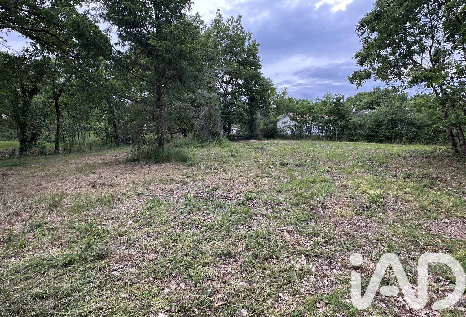 Vente Terrain 1 000 m&sup2; — photo 1