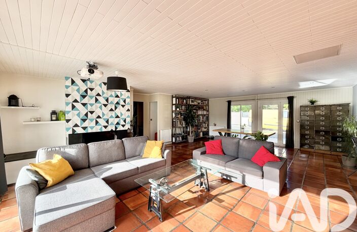 Vente Maison/villa 6 pièces — photo 2