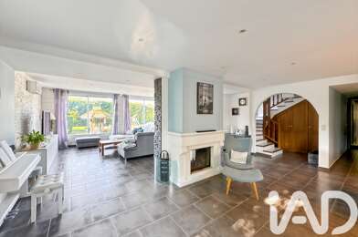 Maison 8 pièces 599000 €
