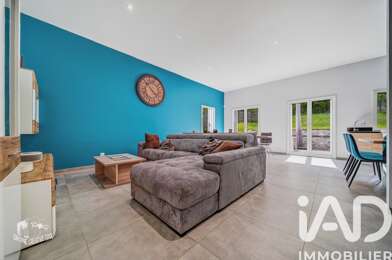 Maison 5 pièces 399000 €