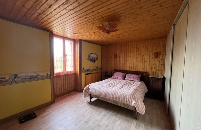 Maison en pierre de 3 pièces principales — photo 5