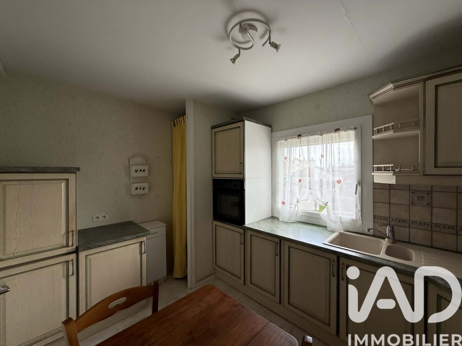 Vente Appartement 4 pièces - Photo 2