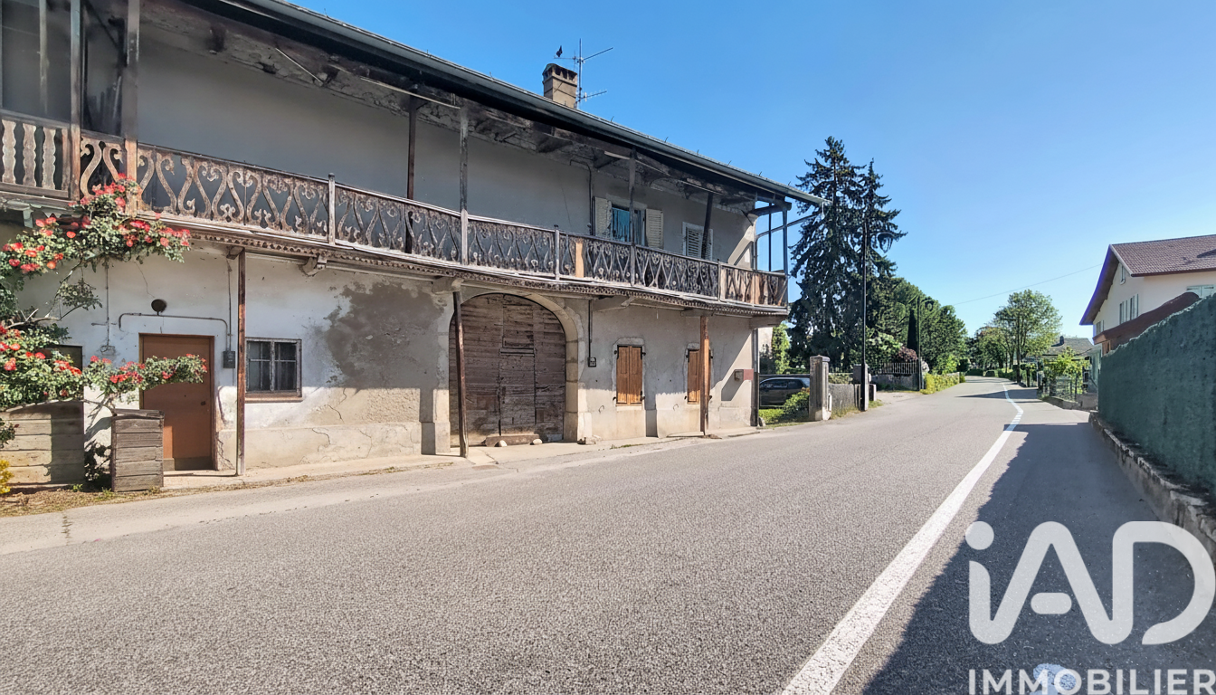 Maison à vendre, 4 pièces, 259 m², Gex