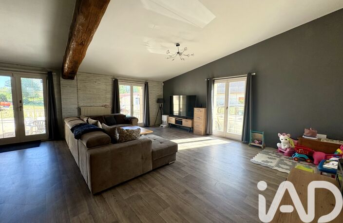 Vente Maison/villa 6 pièces — photo 2