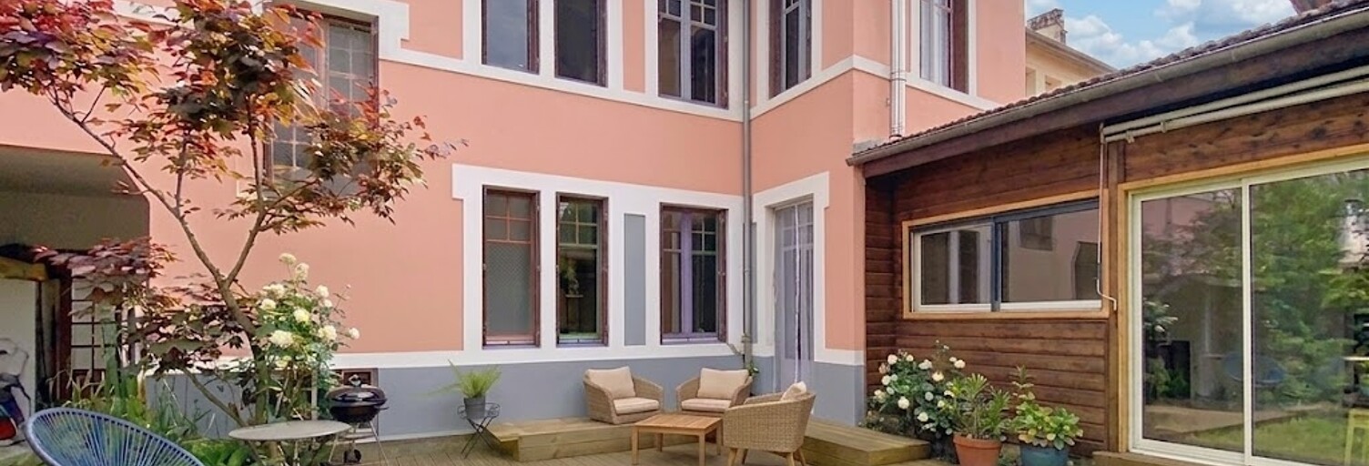 Maison 10 Pièces 230 m² à vendre à Pau (64000)