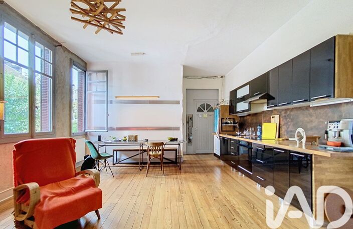 Vente Maison/villa 10 pièces — photo 2