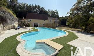Maison 8 Pièces 215 m² à vendre à Availles-en-Châtellerault (86530)