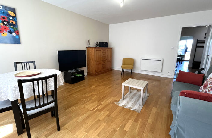 A VENDRE AIX LES BAINS T2 TERRASSE — photo 2