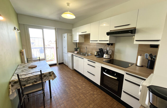 A VENDRE AIX LES BAINS T2 TERRASSE — photo 4