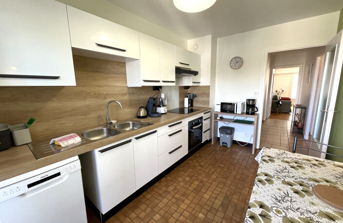 A VENDRE AIX LES BAINS T2 TERRASSE — photo 5