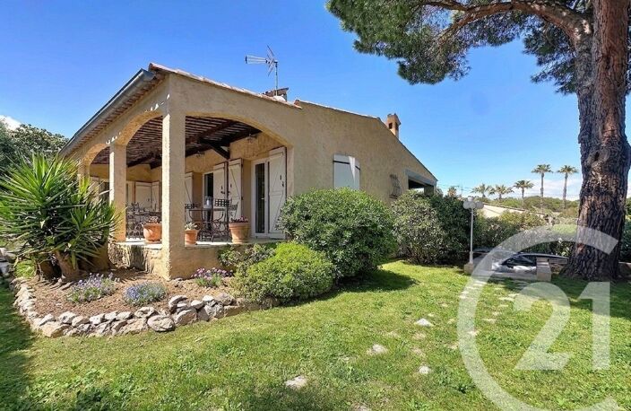 Vente maison 4 pièces 130 m² Antibes (06600) — photo 2