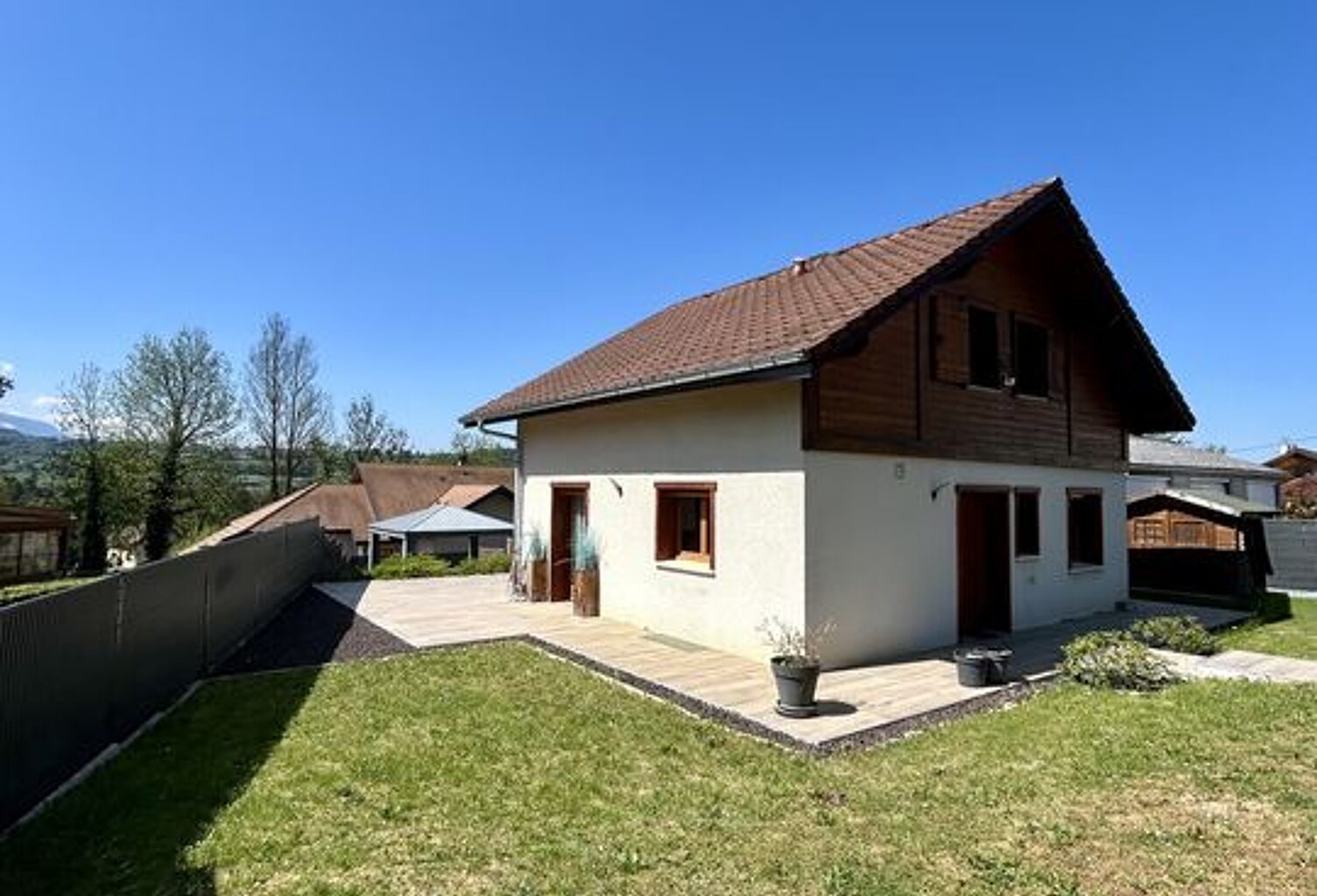 Maison familiale Viuz en sallaz , 4 chambres jardin de 800 m² — photo 1