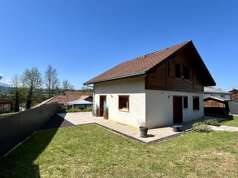 Maison familiale Viuz en sallaz , 4 chambres jardin de 800 m² — photo 1