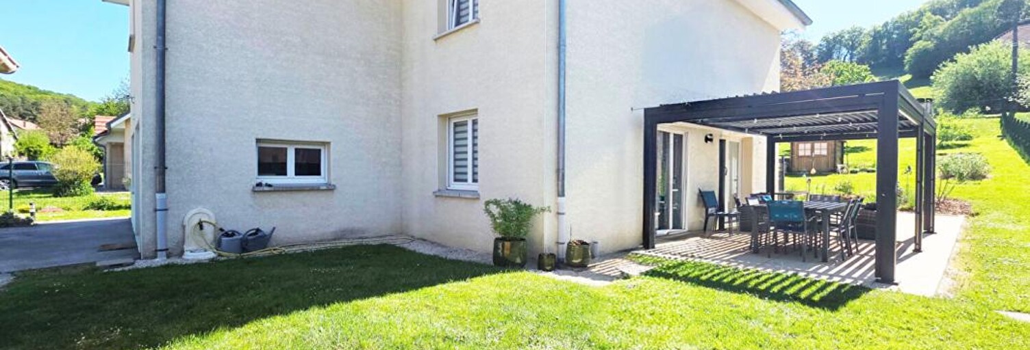 Maison 8 Pièces 170 m² à vendre à Beutal (25250)