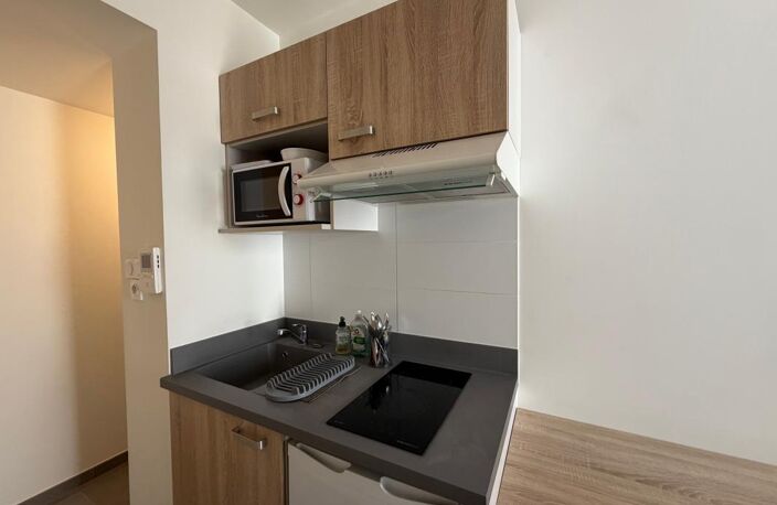 Saint-Nicolas – Studio clé en main à deux pas du Vieux-Port — photo 4