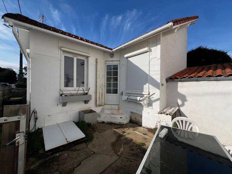 Maison À Vendre 33.04m2 ROYAN — photo 1