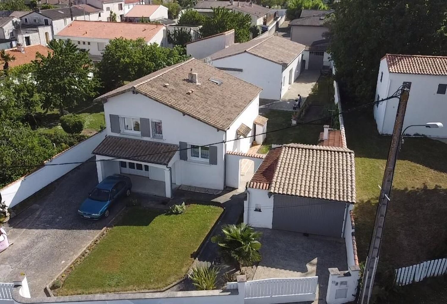 Ensemble Immobilier à vendre — photo 1