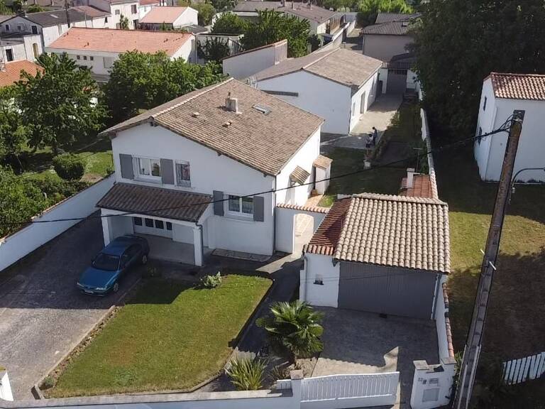 Ensemble Immobilier à vendre — photo 1