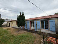 AISNE (85) ADORABLE LONGERE EN PIERRES AVEC MATERIAUX A FINIR DE RENOVER SUR 515M² AVEC DEPENDANCES — photo 3