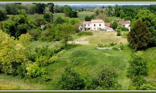 Maison 7 Pièces 224 m² à vendre à Aubeterre-sur-Dronne (16390)