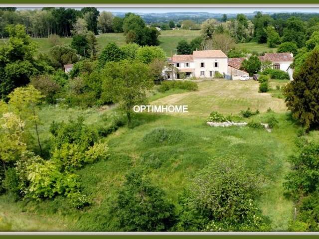 Maison à vendre 7 pièces Proche de AUBETERRE SUR DRONNE (24) — photo du bien