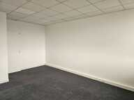 Bureau de 20 m2 à louer à Cergy Préfecture — photo 2