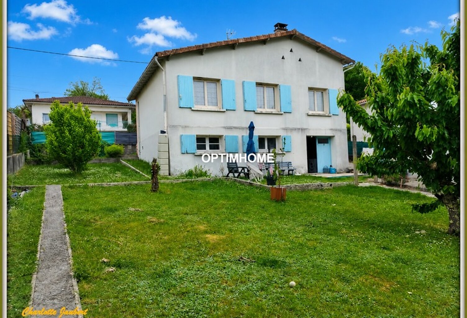 Maison à vendre 4 pièces CHALAIS (16) — photo 1