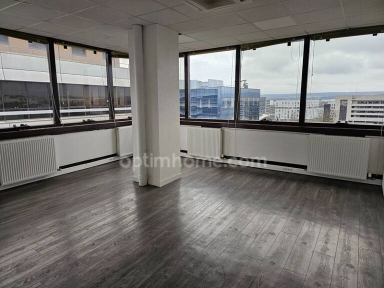 Bureau de 27 m2 à louer à Cergy Préfecture — photo 1