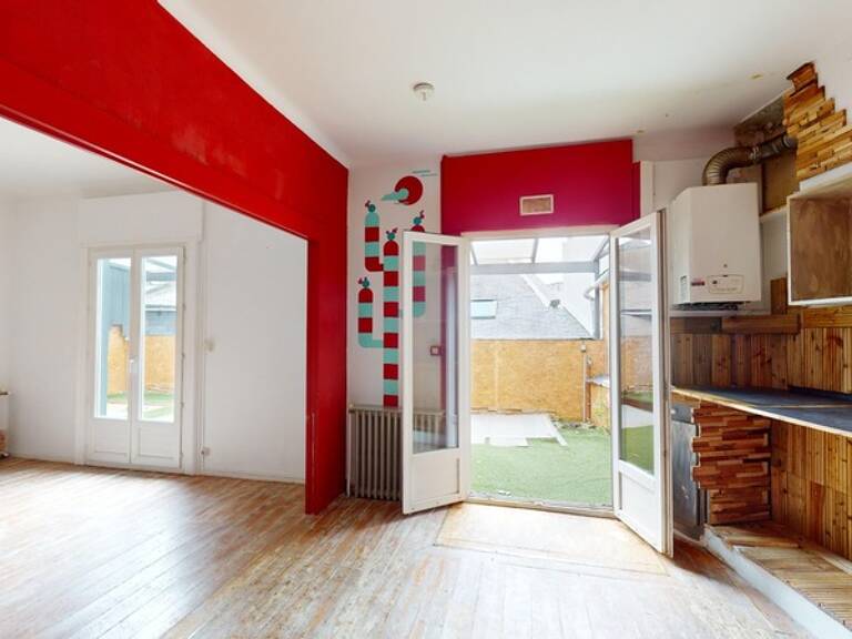 APPARTEMENT + LOCAL COMMERCIAL — photo 1