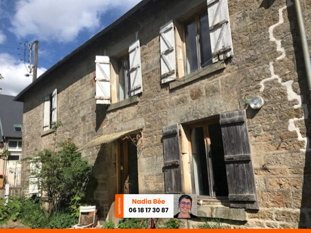 Maison à vendre 7 pièces  centre bourg ROYERE DE VASSIVIERE (23) — photo du bien
