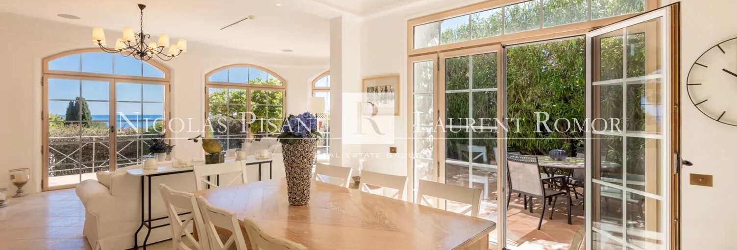 Maison  230 m² à vendre à Èze (06360)