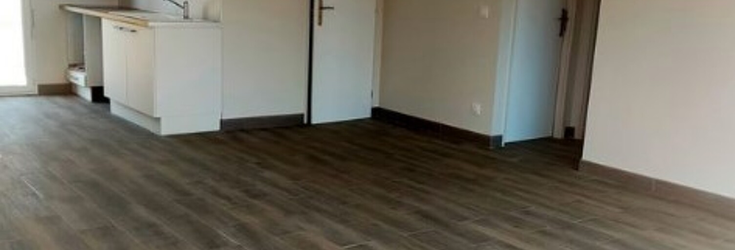 Maison 3 Pièces 62 m² à louer à Lesparre-Médoc (33340)