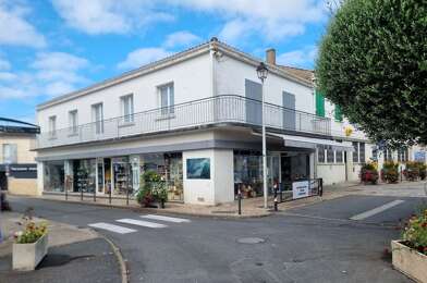 Immeuble  881000 €