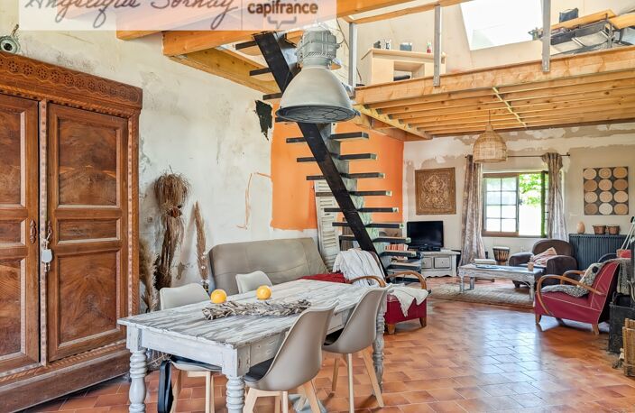 longère avec dépendances sur 3 115 m² – Francheville 39230 — photo 4