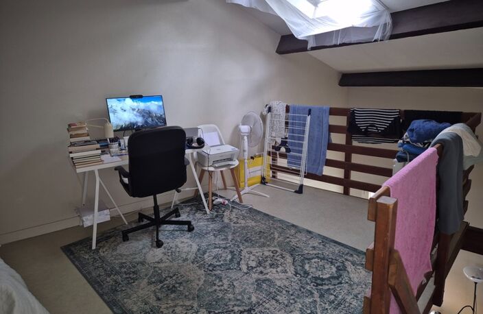 Appartement T2 en résidence sécurisée, face Hôtel de Ville, proche tous commerces et transport — photo 4