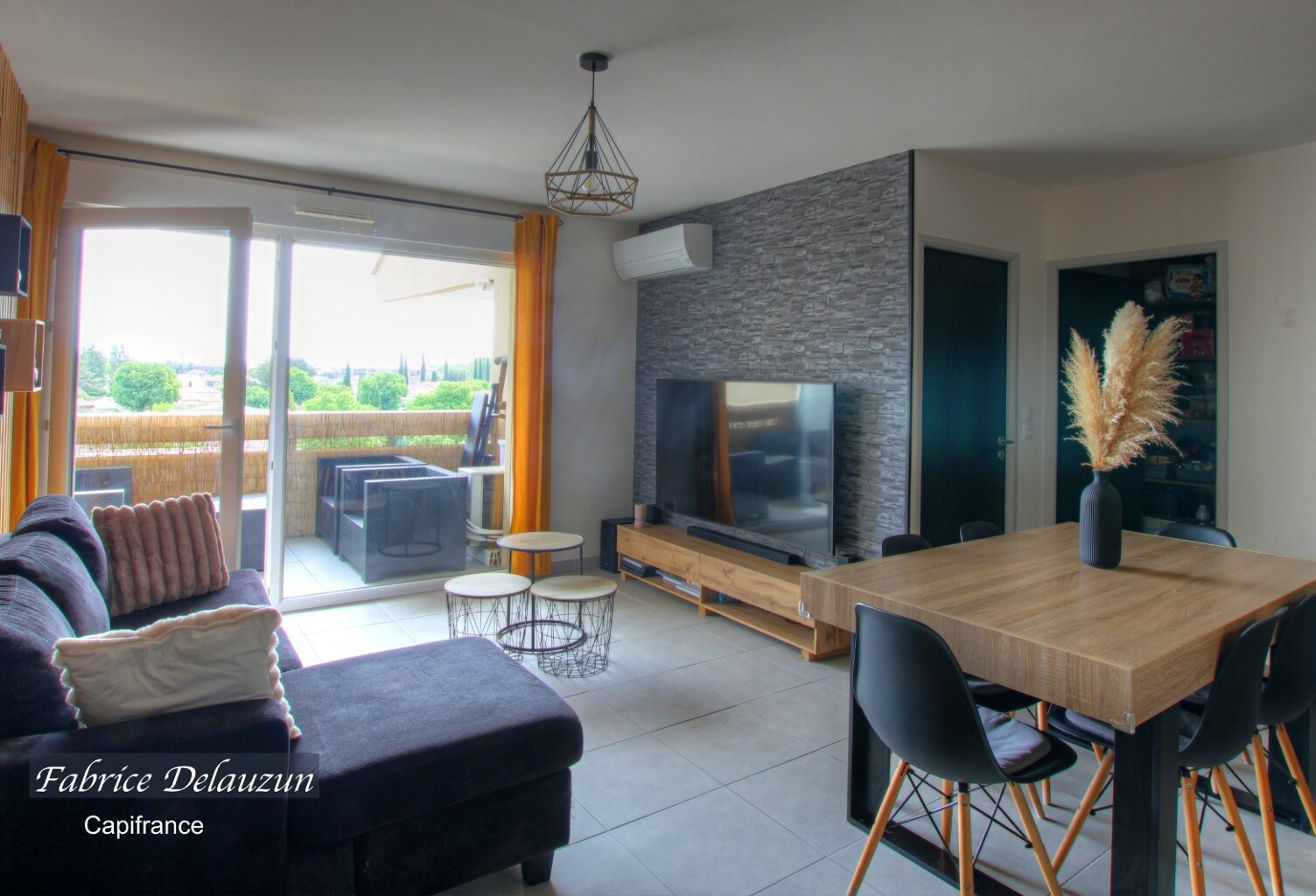 Grand T2 dans résidence récente à SAINT MARTIN DE CRAU (13) — photo 1