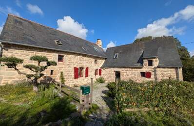 SAINT TUGDUAL GRANDE LONGERE RENOVEE DE 5 PIECES 154m² PARCELLE DE 1390M² — photo du bien