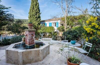 Maison à vendre 4 pièces CEYRESTE (13) sur 110 M2 de terrain, grande piscine, garage, parkings — photo du bien